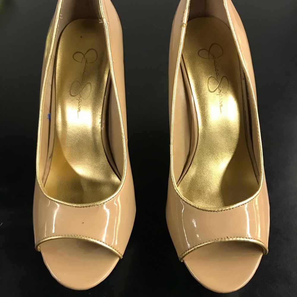 Jessica Simpson Nude Wedges